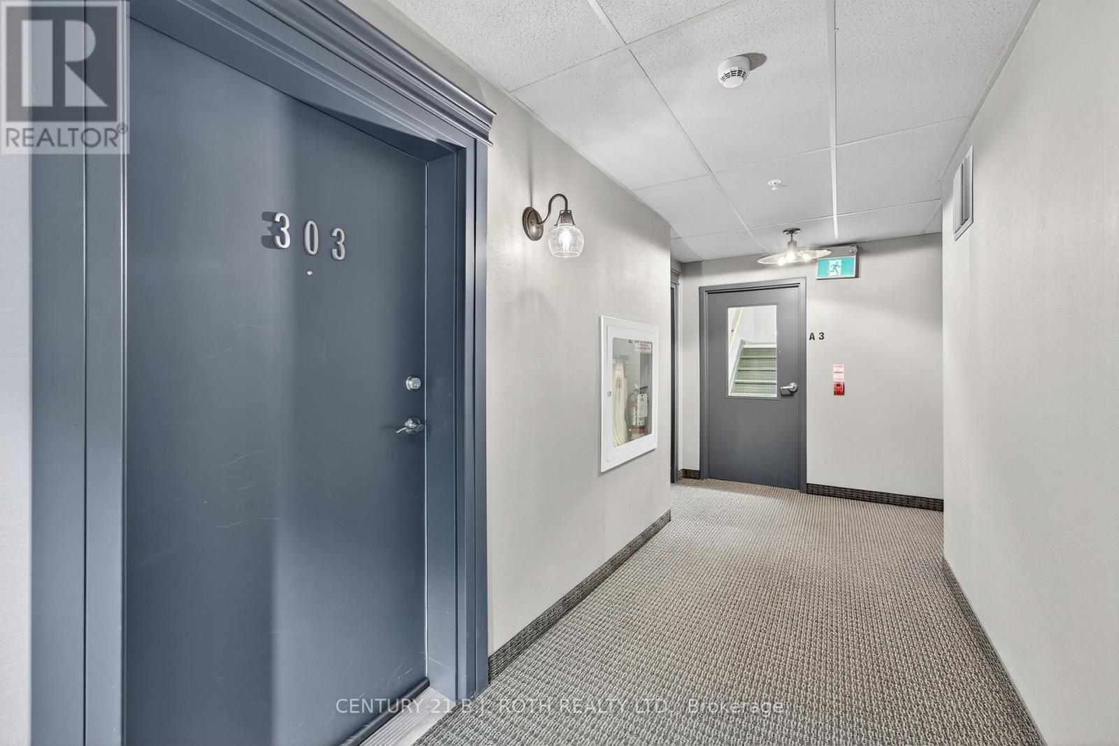 303 - 40 Ferndale Drive S, Barrie, Ontario  L4N 2L3 - Photo 4 - S13002370