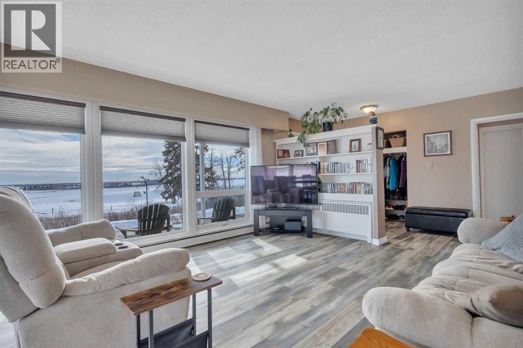 6010 50 Avenue, Lacombe, Alberta  T4L 0H8 - Photo 7 - A2259944