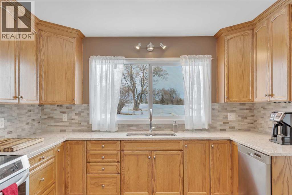 6010 50 Avenue, Lacombe, Alberta  T4L 0H8 - Photo 13 - A2259944