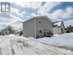 68 Mcgee Street, Springhill, Nova Scotia
