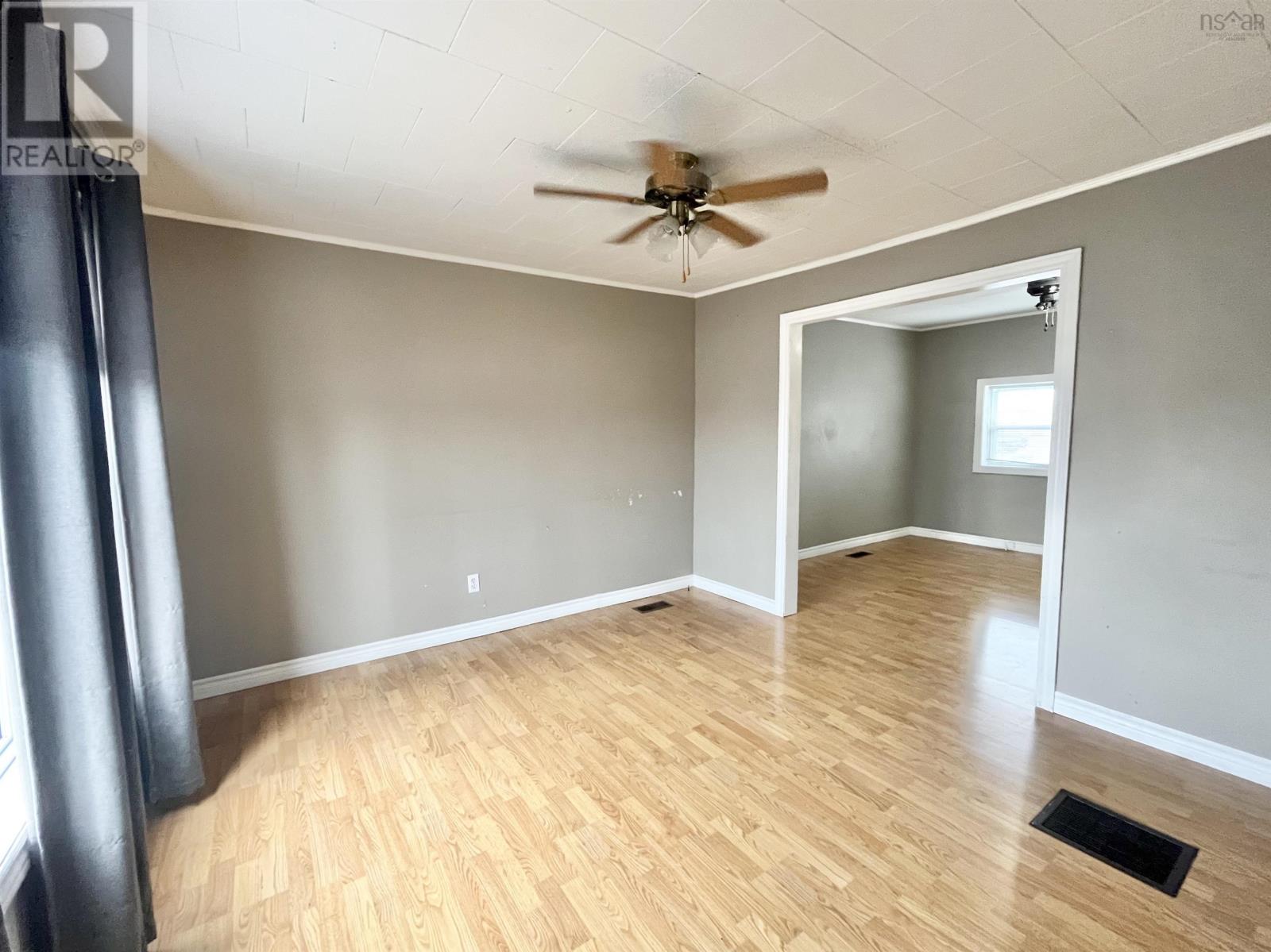 68 Mcgee Street, Springhill, Nova Scotia  B0M 1X0 - Photo 11 - 202602466