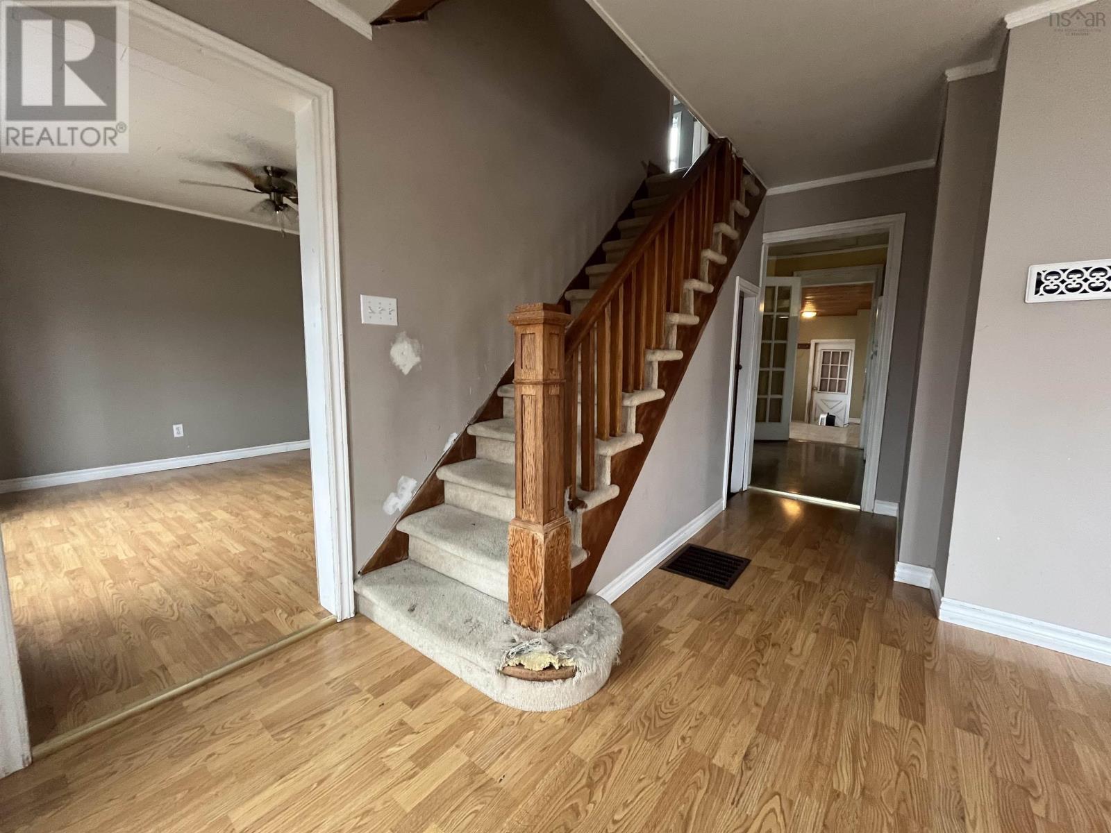 68 Mcgee Street, Springhill, Nova Scotia  B0M 1X0 - Photo 10 - 202602466