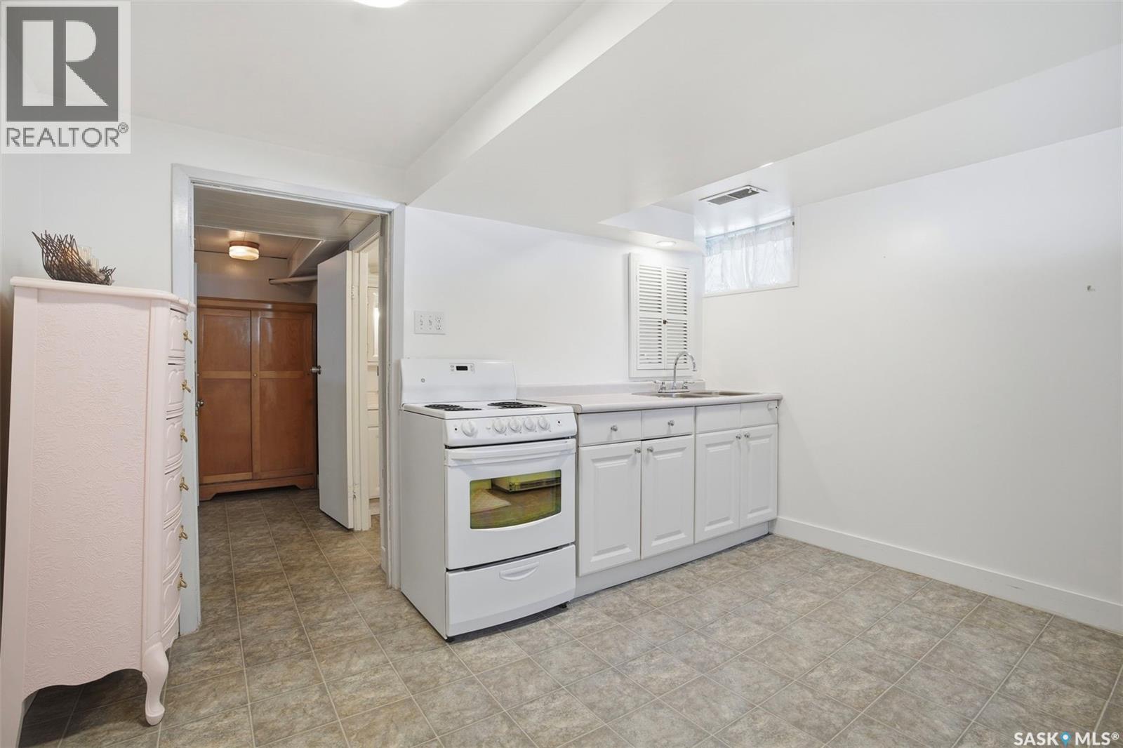 903 6th Avenue N, Saskatoon, Saskatchewan  S7K 2T3 - Photo 21 - SK032781