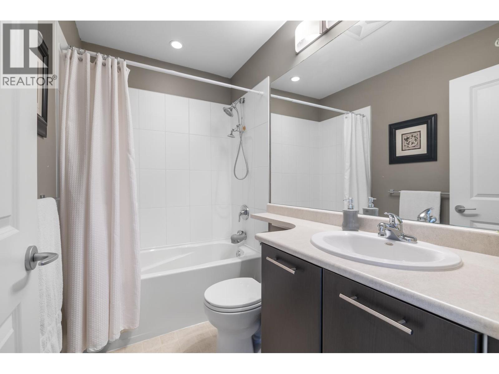 116 2418 Avon Place, Port Coquitlam, British Columbia  V3B 0C7 - Photo 31 - R3111432