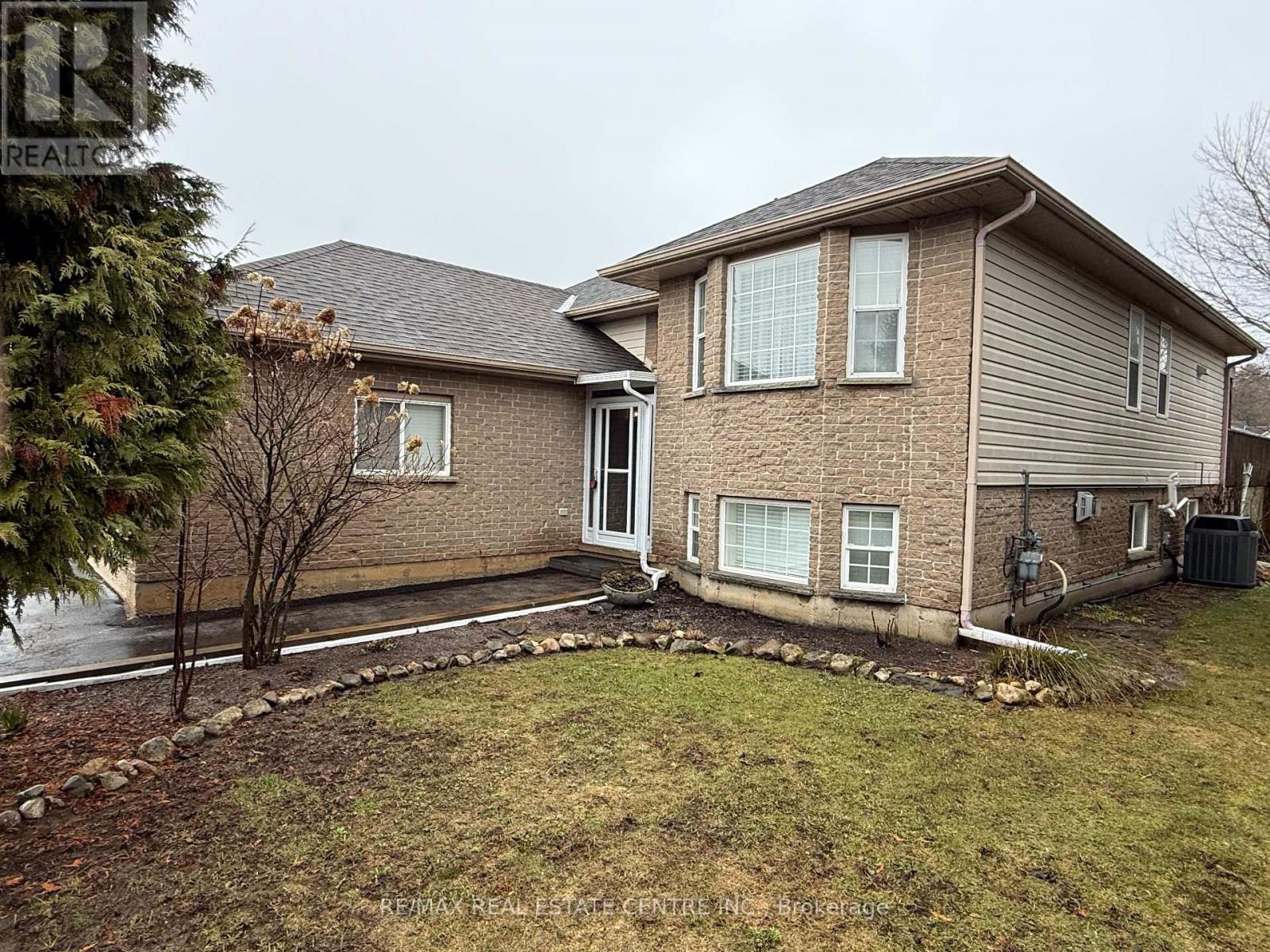 21 Highpoint Street, Southgate, Ontario  N0C 1B0 - Photo 2 - X12521834