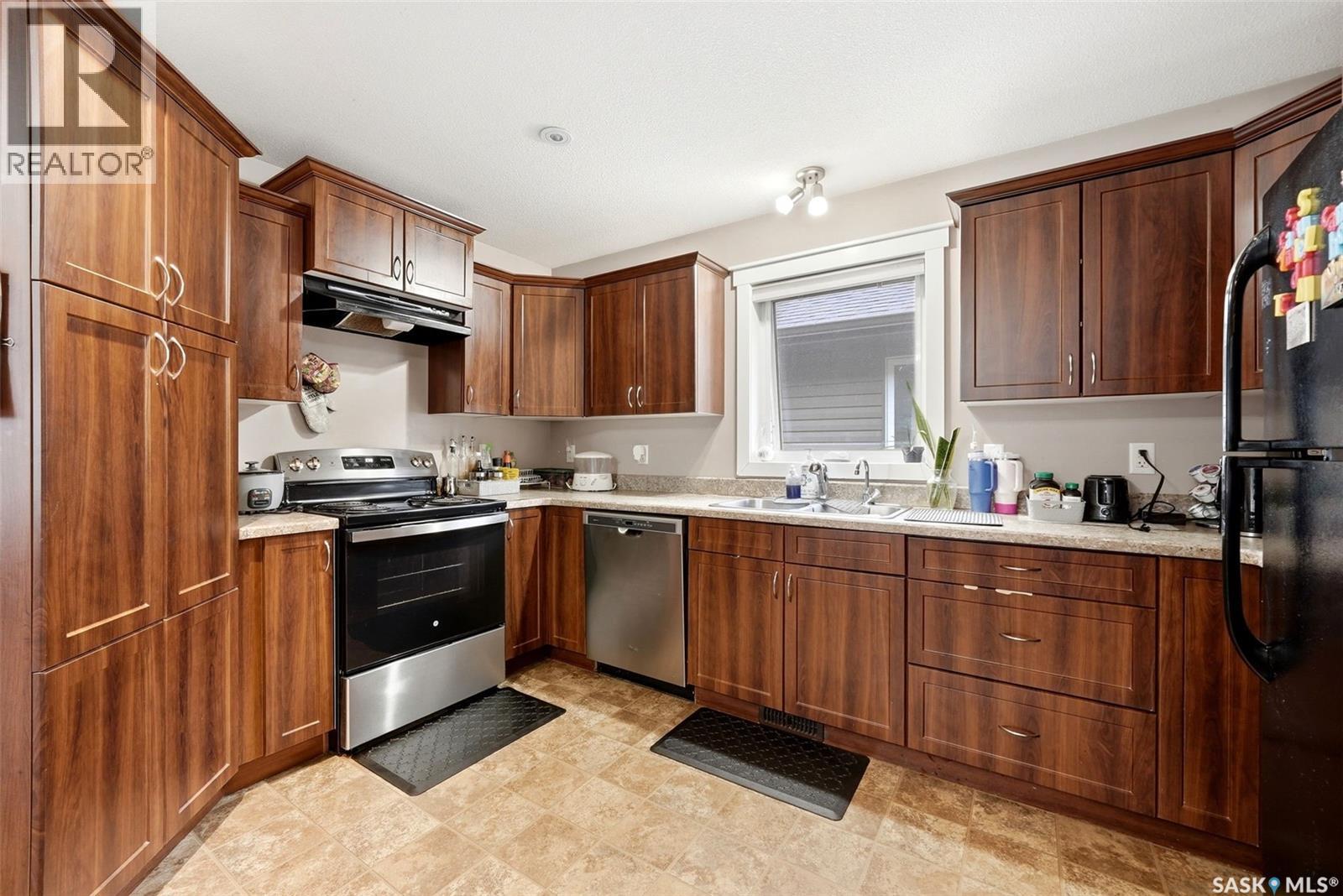 5244 Aerial Crescent, Regina, Saskatchewan  S4W 0C8 - Photo 5 - SK032993