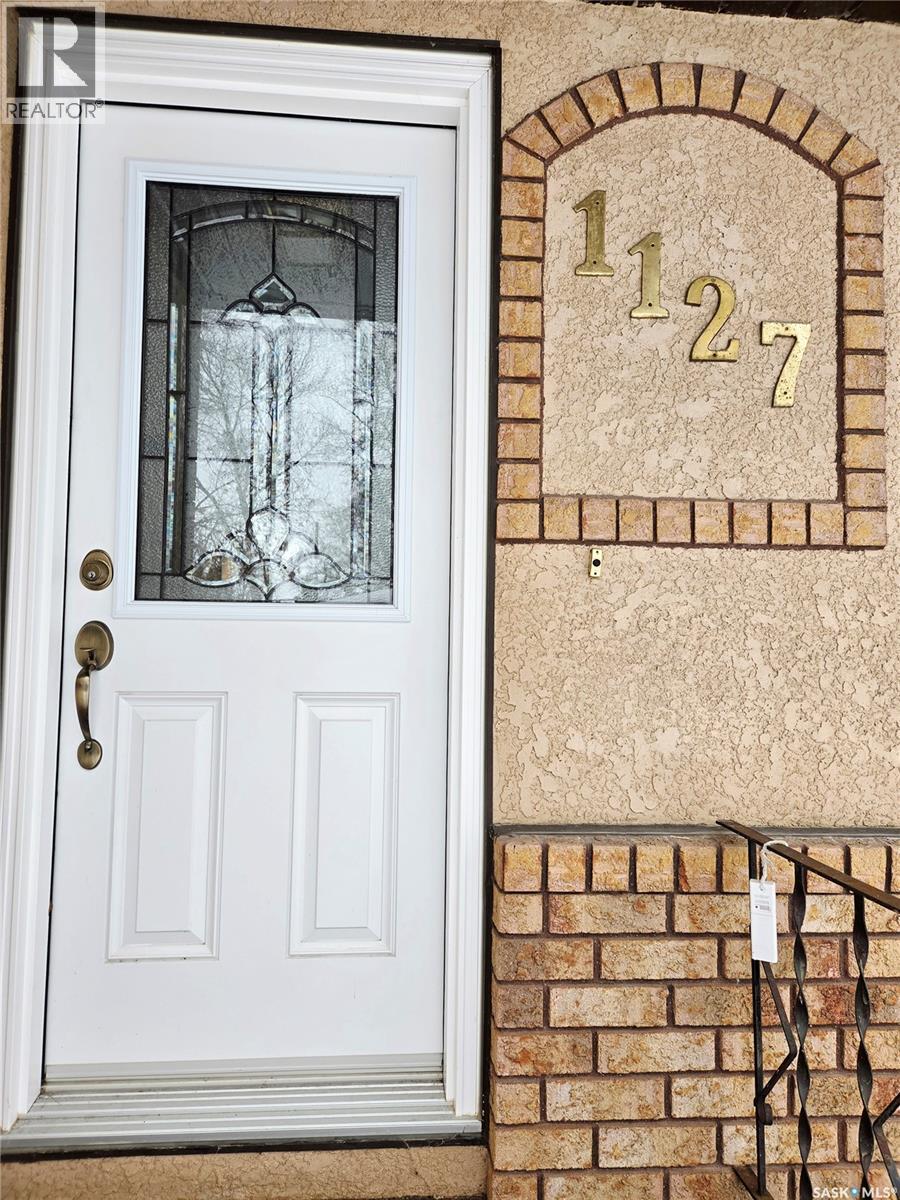 1127 Asquith Drive, Esterhazy, Saskatchewan  S0A 0X0 - Photo 2 - SK032986