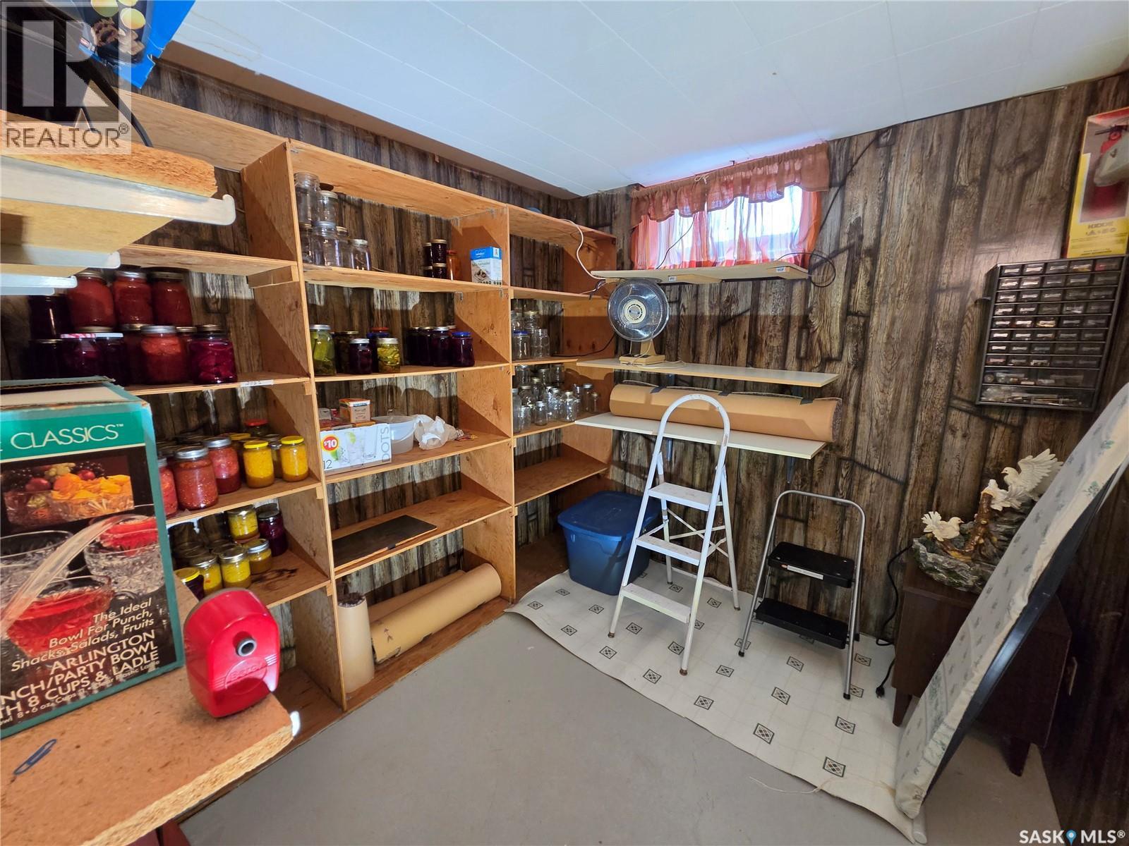 1127 Asquith Drive, Esterhazy, Saskatchewan  S0A 0X0 - Photo 20 - SK032986