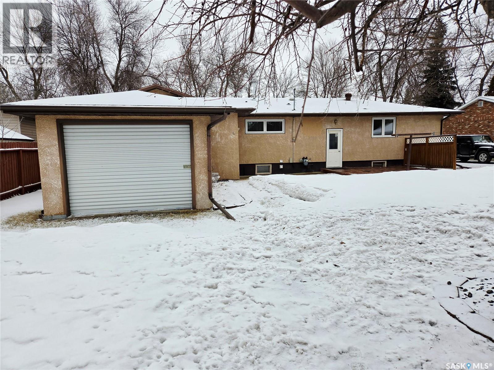 1127 Asquith Drive, Esterhazy, Saskatchewan  S0A 0X0 - Photo 4 - SK032986