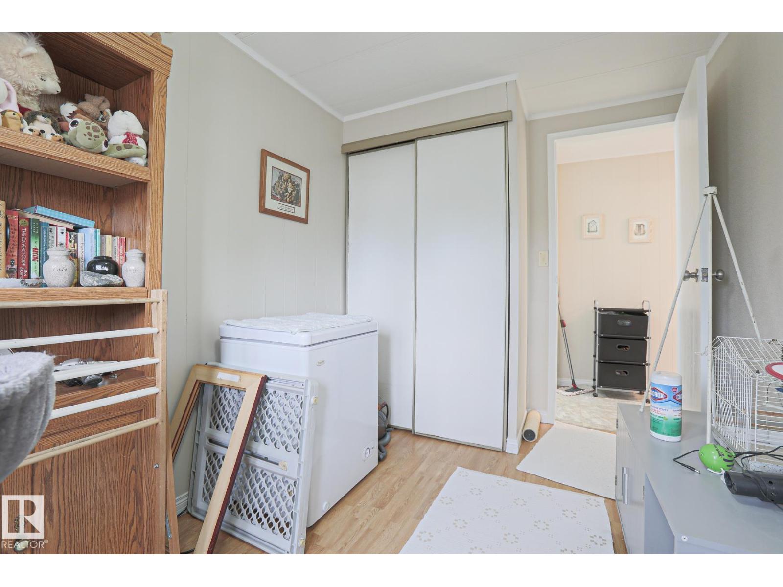 43 Maple Ridge Dr Nw, Edmonton, Alberta  T6P 1A9 - Photo 9 - E4482368