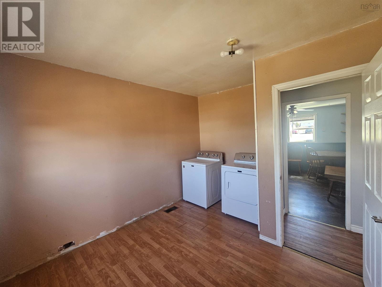 105 Mitchell Avenue, Dominion, Nova Scotia  B1G 1M7 - Photo 10 - 202607481