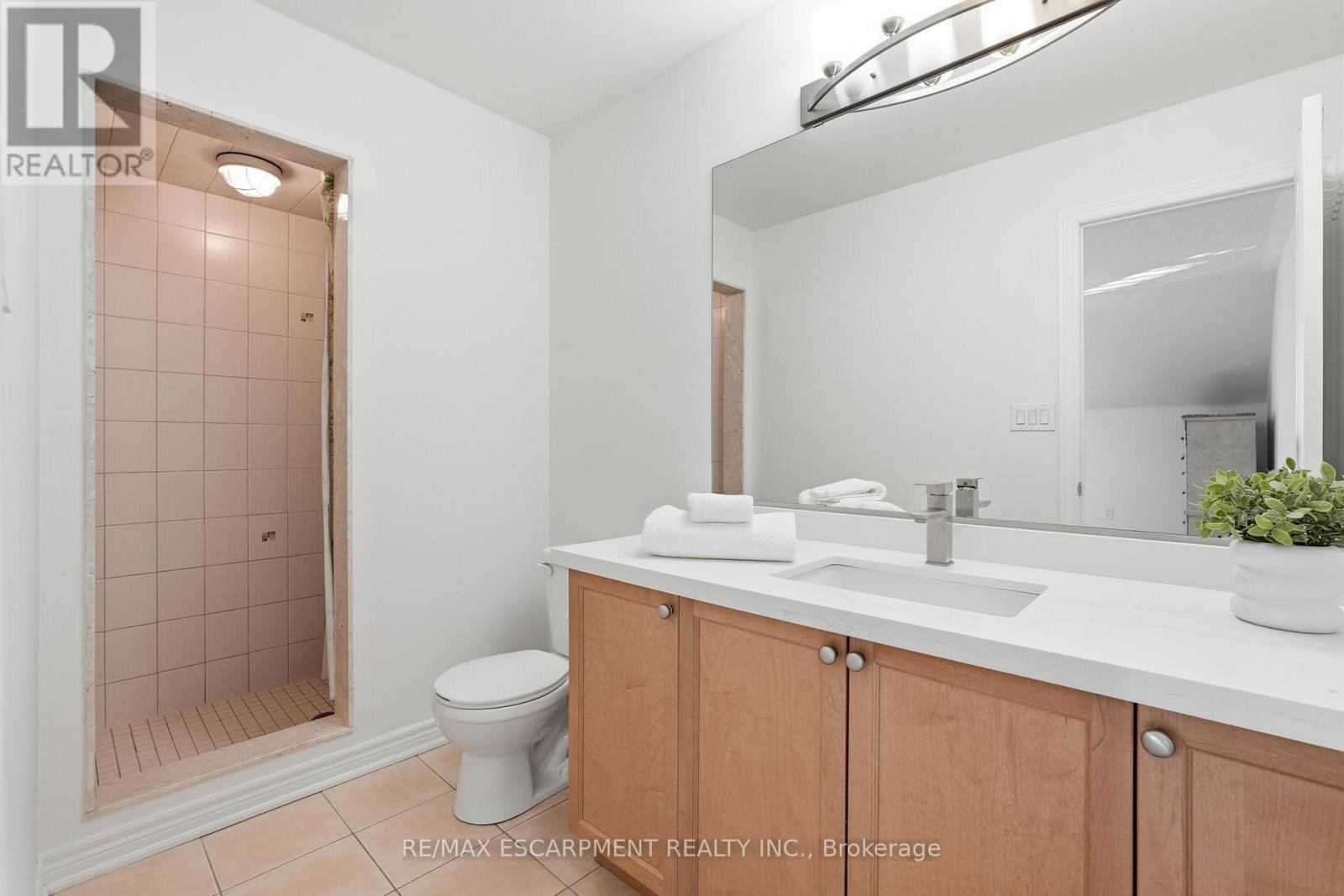 3071 Jenn Avenue, Burlington, Ontario  L7M 0C7 - Photo 31 - W13002050