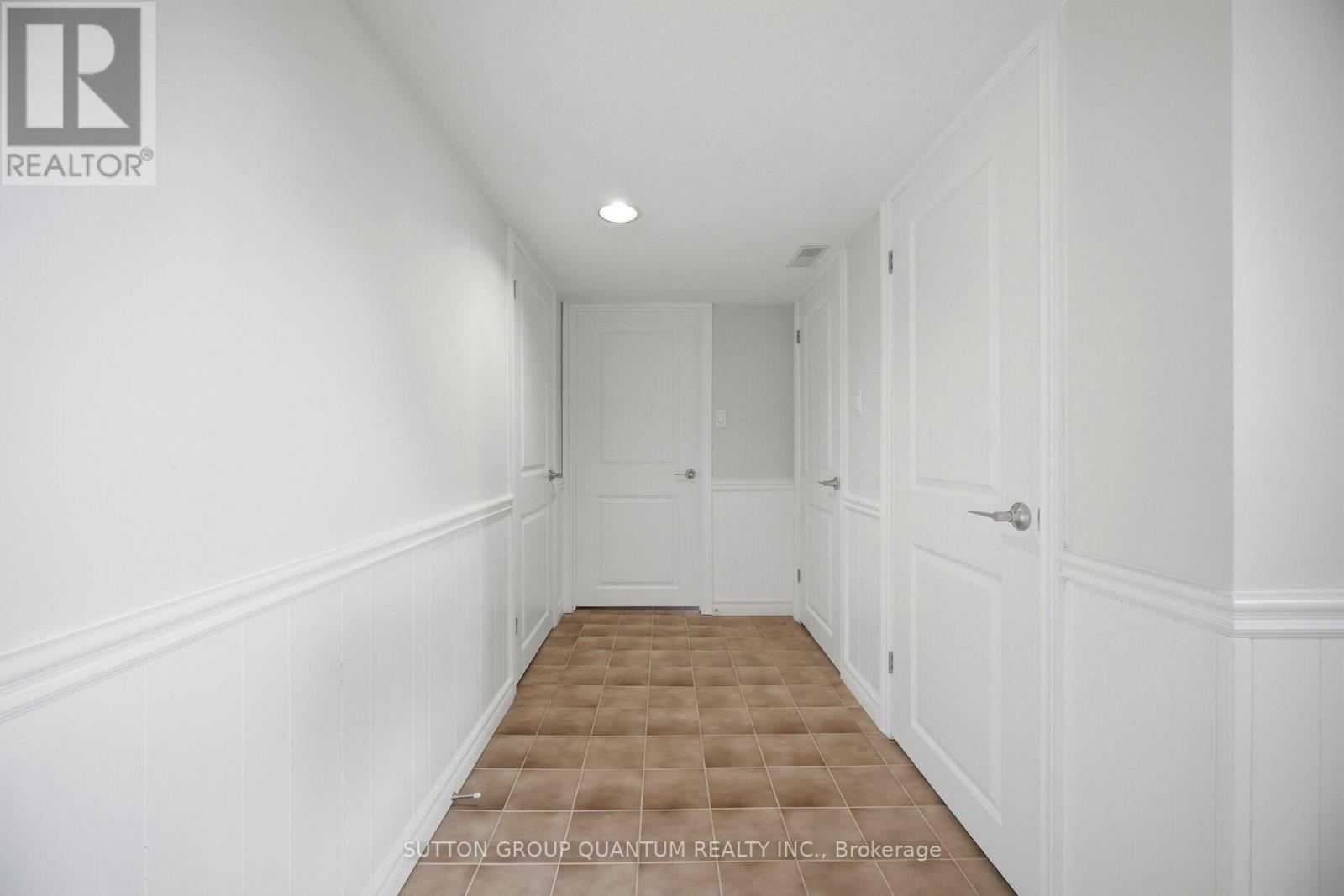 126 Angelene Street, Mississauga, Ontario  L5G 1X2 - Photo 27 - W13002062