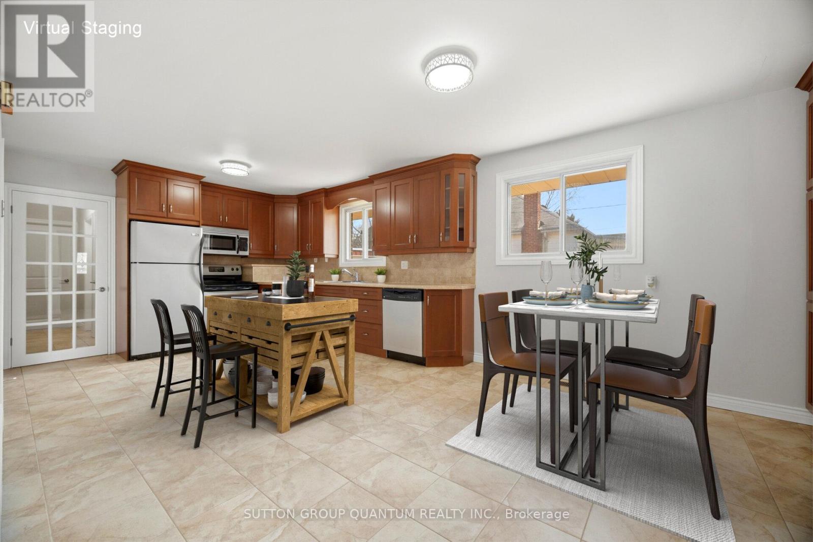 126 Angelene Street, Mississauga, Ontario  L5G 1X2 - Photo 8 - W13002062