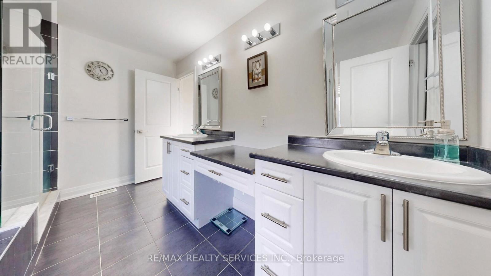 15 Rolling Rock Way, Brampton, Ontario  L6Y 6H3 - Photo 22 - W13002064