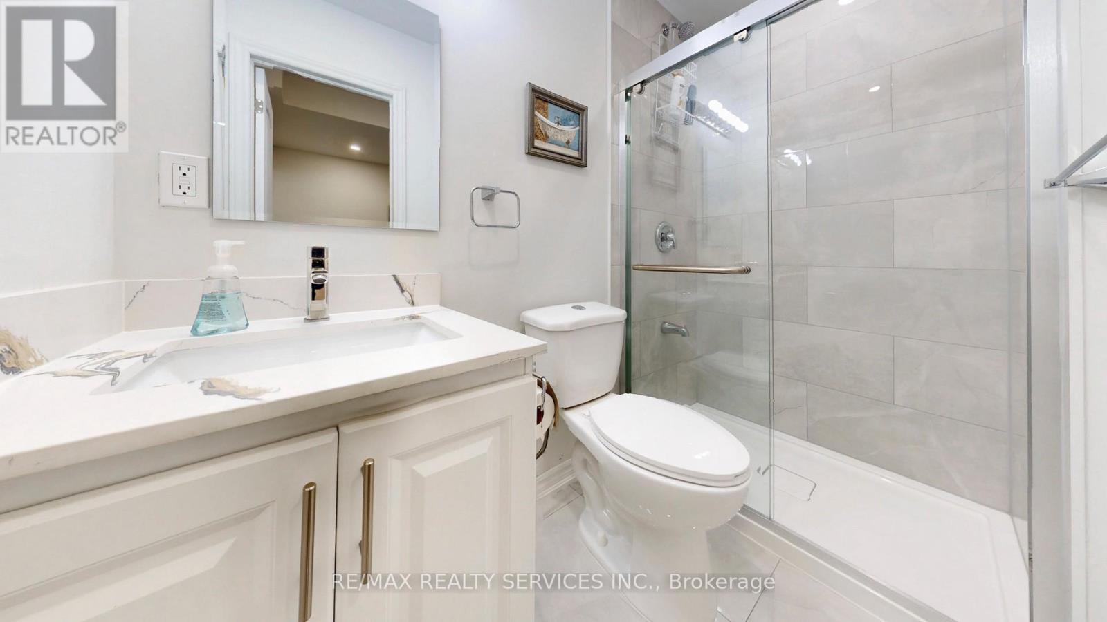 15 Rolling Rock Way, Brampton, Ontario  L6Y 6H3 - Photo 37 - W13002064