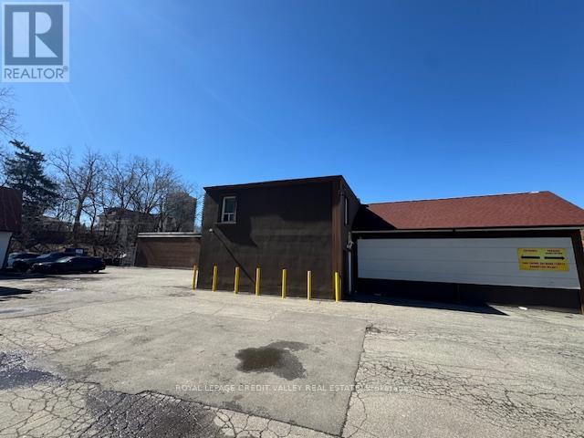 23 George Street N, Brampton, Ontario  L6X 1R3 - Photo 4 - W13002090