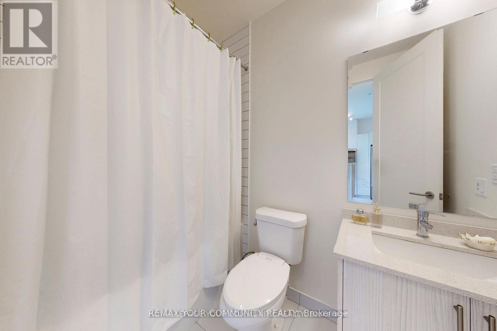 807 - 509 Dundas Street W, Oakville, Ontario  L6M 4M2 - Photo 17 - W13002108