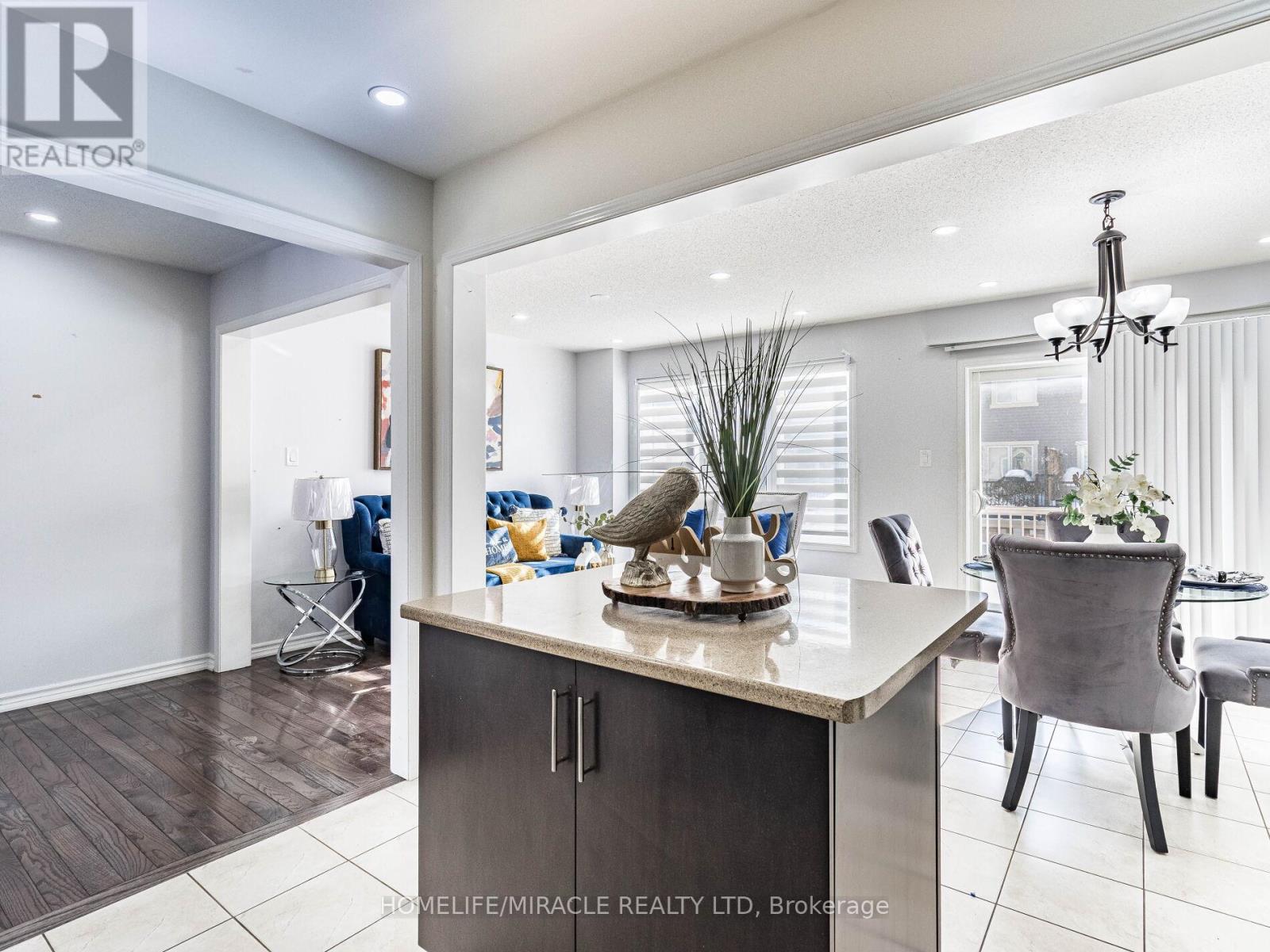 229 Remembrance Road, Brampton, Ontario  L7A 4P2 - Photo 13 - W13002114