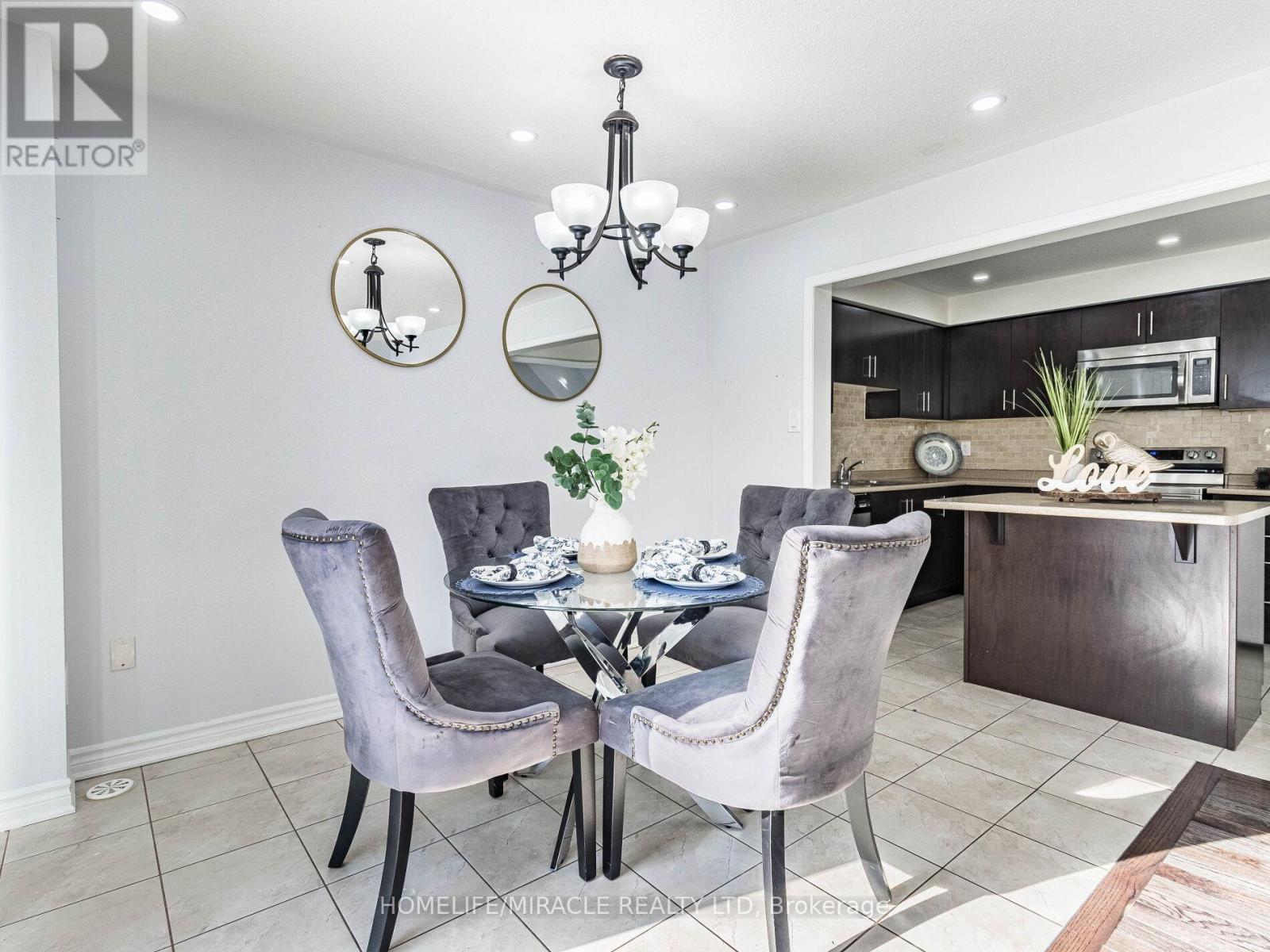 229 Remembrance Road, Brampton, Ontario  L7A 4P2 - Photo 14 - W13002114