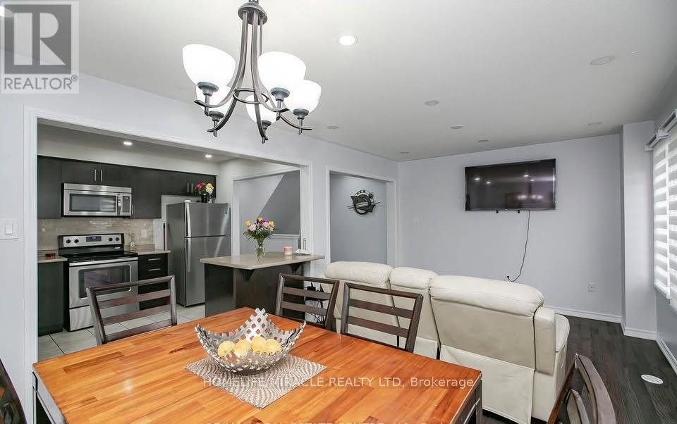 229 Remembrance Road, Brampton, Ontario  L7A 4P2 - Photo 39 - W13002114