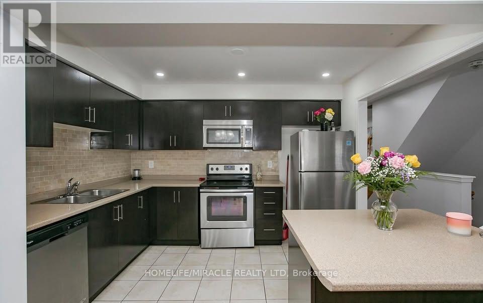 229 Remembrance Road, Brampton, Ontario  L7A 4P2 - Photo 40 - W13002114