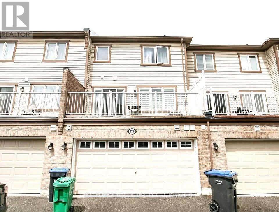 229 Remembrance Road, Brampton, Ontario  L7A 4P2 - Photo 43 - W13002114