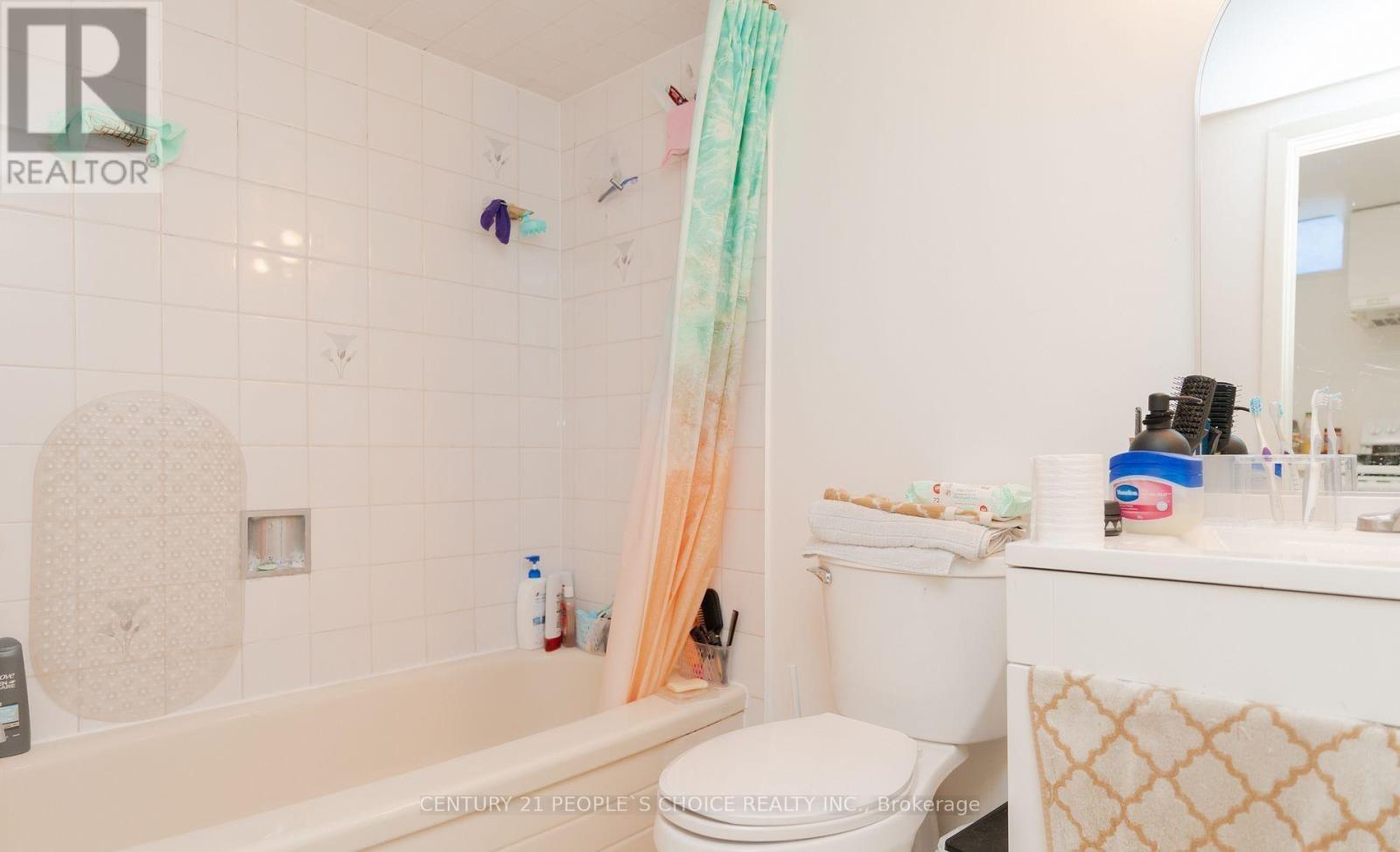 Bsmt - 362 Kingsbridge Garden, Mississauga, Ontario L5R 1K8 - Photo 2 - W13002148