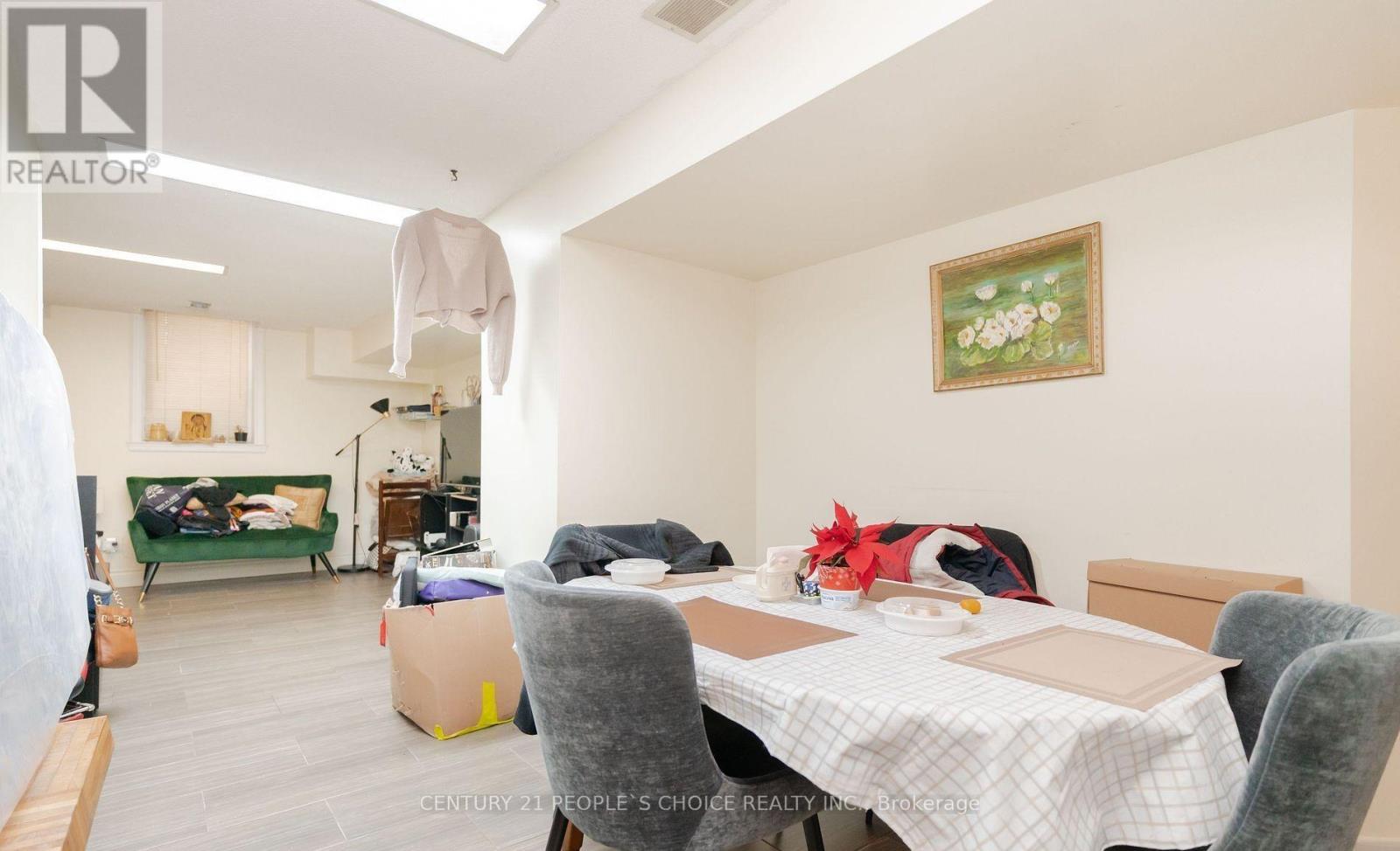 Bsmt - 362 Kingsbridge Garden, Mississauga, Ontario L5R 1K8 - Photo 3 - W13002148