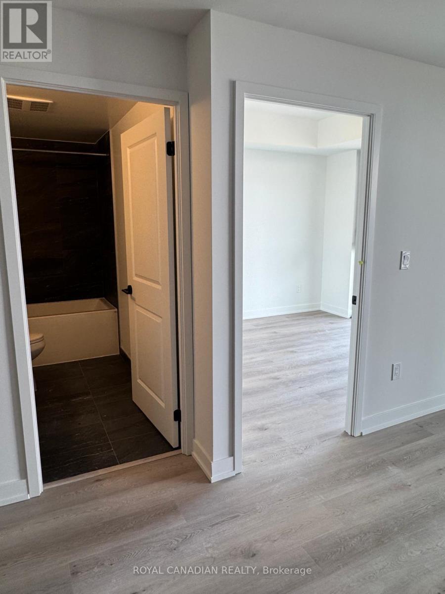 610 - 2075 Lakeshore Road, Burlington, Ontario  L7R 0H3 - Photo 11 - W13002192