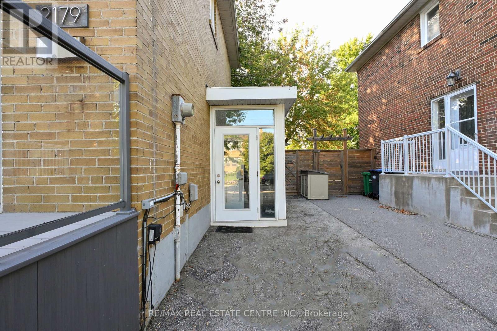 2179 Wiseman Court, Mississauga, Ontario  L5J 1P3 - Photo 43 - W13002272