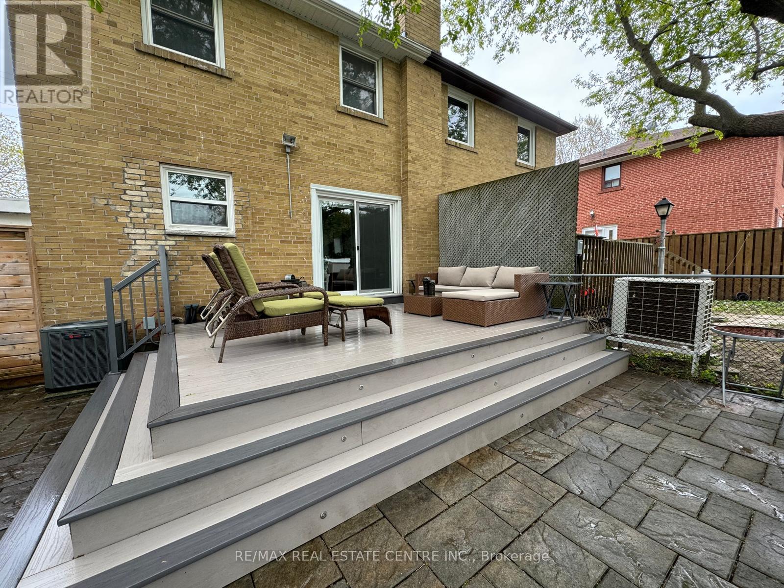 2179 Wiseman Court, Mississauga, Ontario  L5J 1P3 - Photo 46 - W13002272