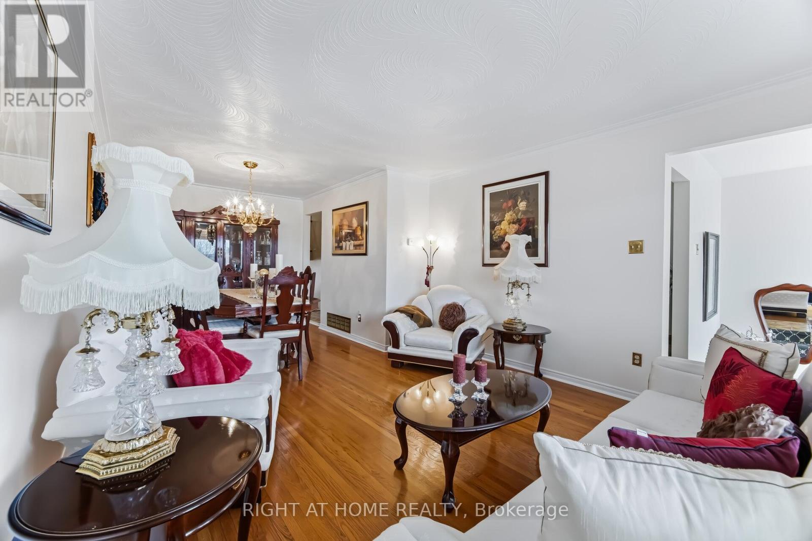 3938 Midhurst Lane, Mississauga, Ontario  L4Z 1C7 - Photo 10 - W13002276