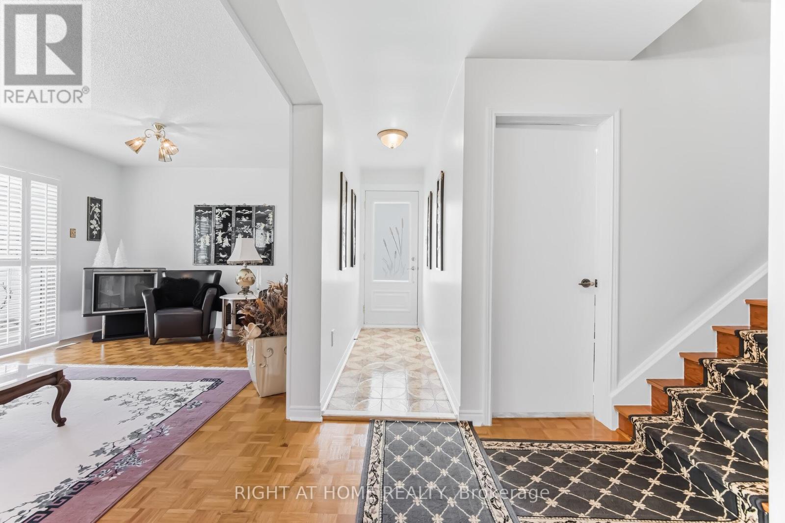 3938 Midhurst Lane, Mississauga, Ontario  L4Z 1C7 - Photo 22 - W13002276