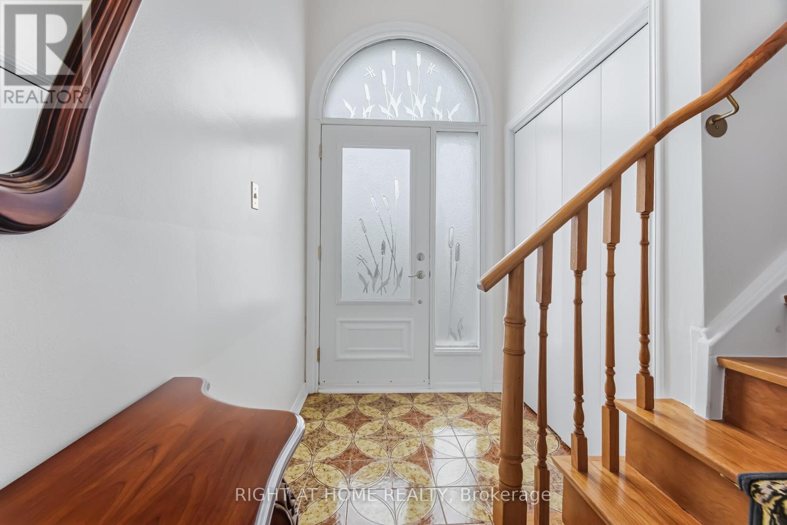 3938 Midhurst Lane, Mississauga, Ontario  L4Z 1C7 - Photo 6 - W13002276