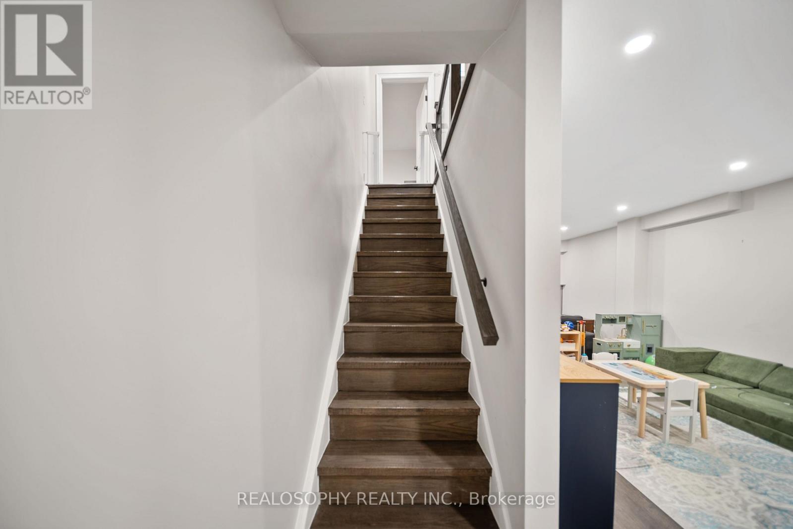 17 Pioneer Drive, Mississauga, Ontario  L5M 1G8 - Photo 27 - W13002298