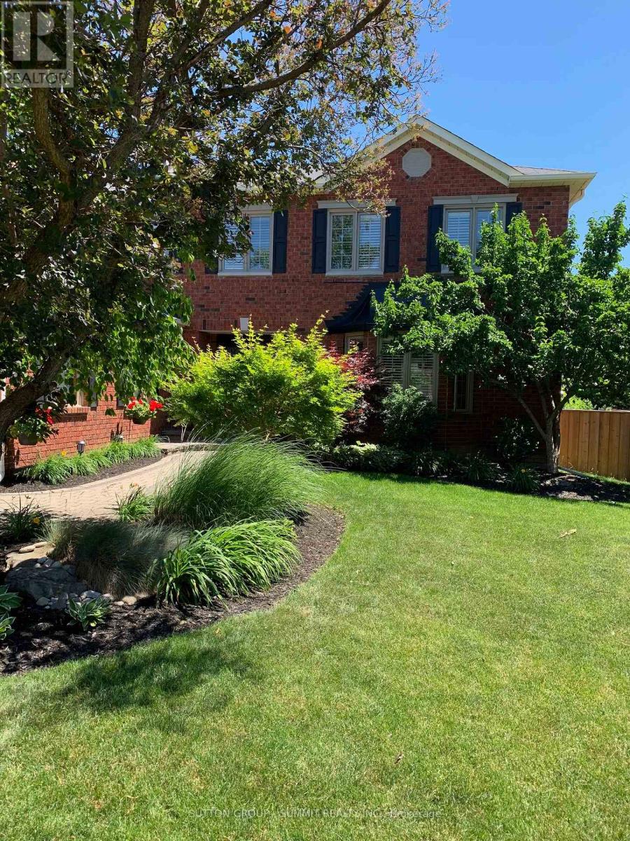 1354 Winterberry Drive, Burlington, Ontario  L7P 4T8 - Photo 39 - W13002338