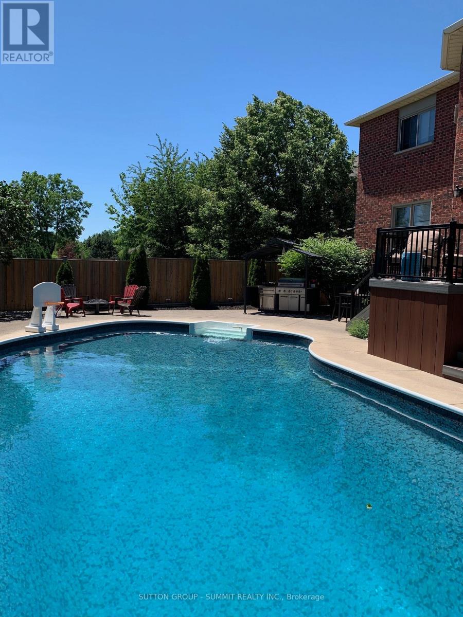 1354 Winterberry Drive, Burlington, Ontario  L7P 4T8 - Photo 41 - W13002338