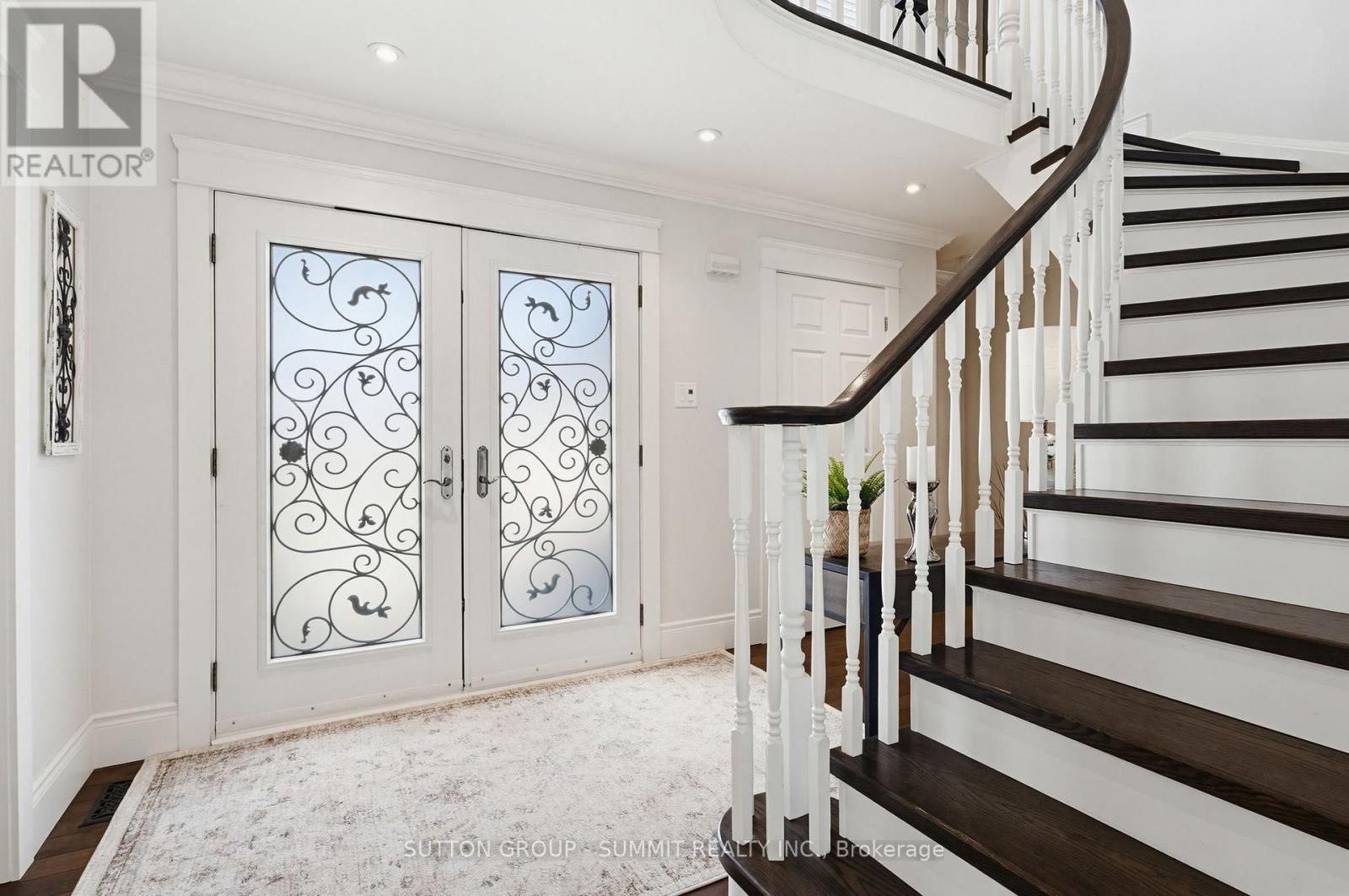 1354 Winterberry Drive, Burlington, Ontario  L7P 4T8 - Photo 6 - W13002338