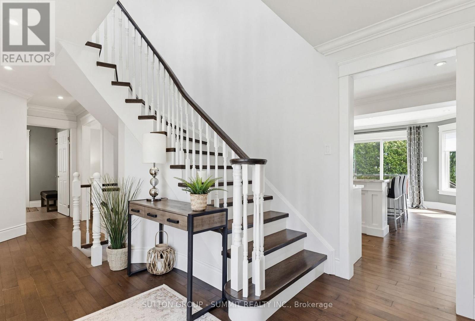 1354 Winterberry Drive, Burlington, Ontario  L7P 4T8 - Photo 7 - W13002338