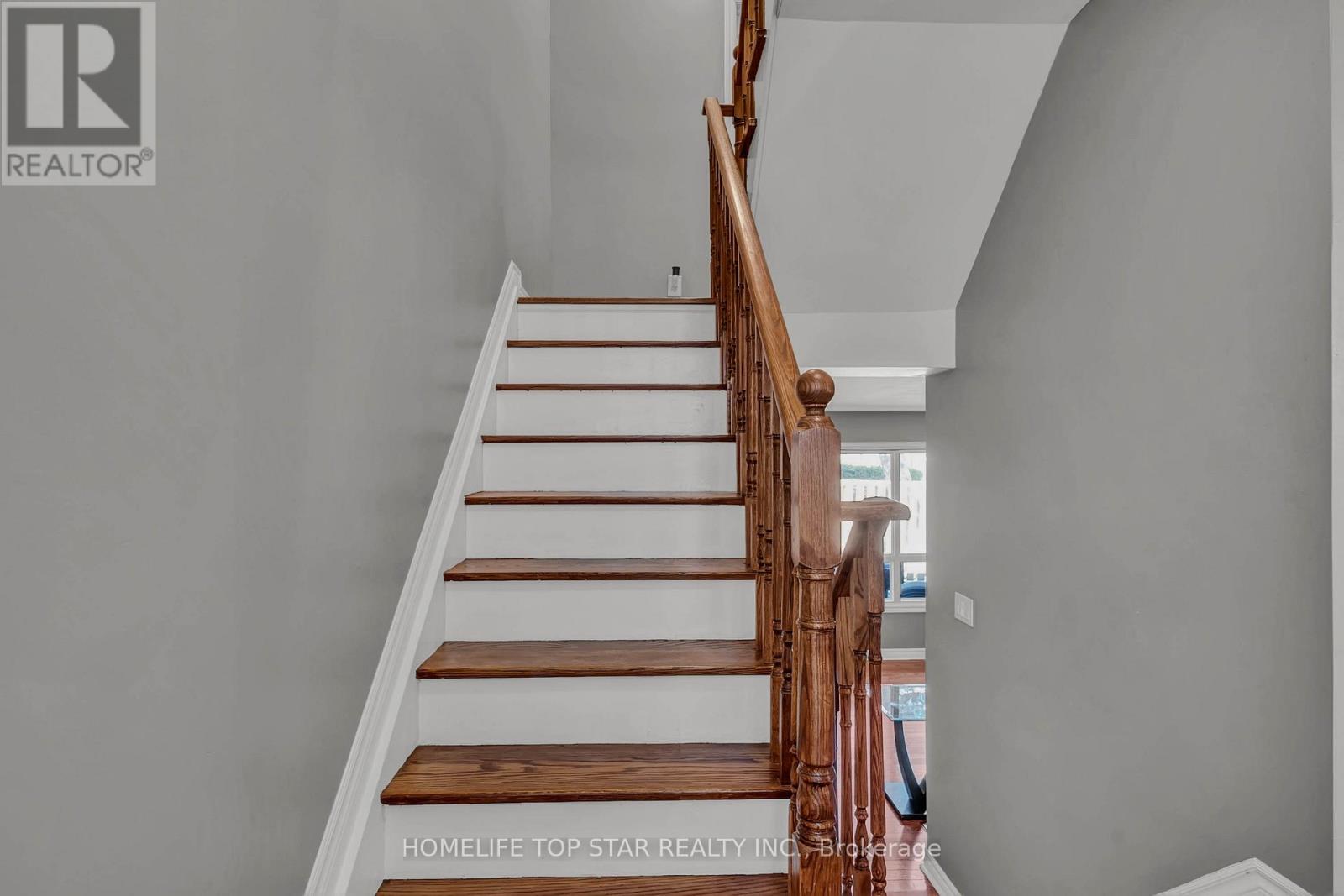 33 - 452 Silverstone Drive, Toronto, Ontario  M9V 3K8 - Photo 16 - W13002364