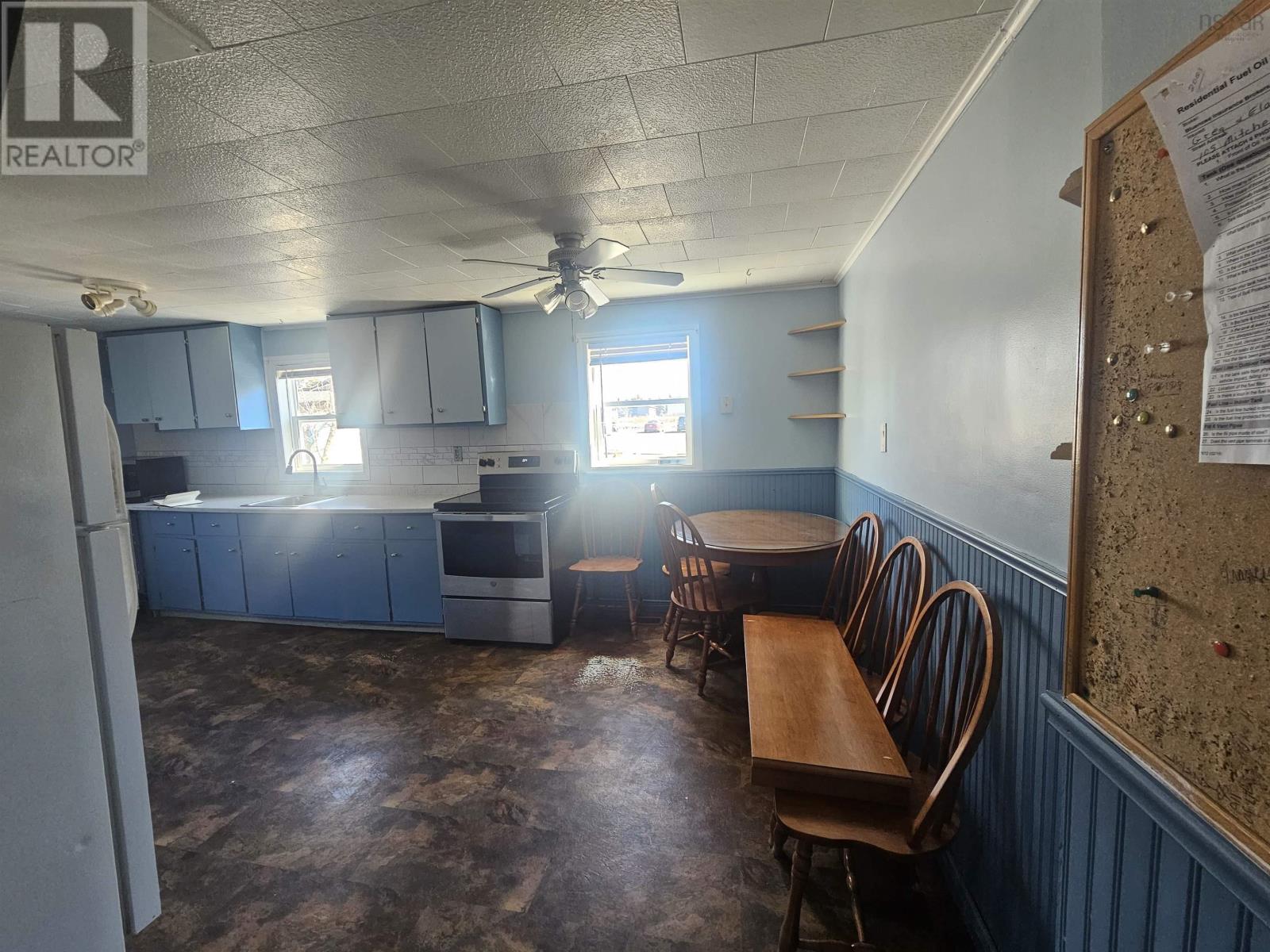 105 Mitchell Avenue, Dominion, Nova Scotia  B1G 1M7 - Photo 4 - 202607481