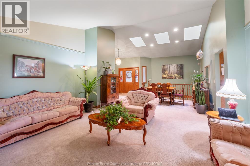 879 Road 2 W, Kingsville, Ontario  N9Y 2E4 - Photo 9 - 26008237