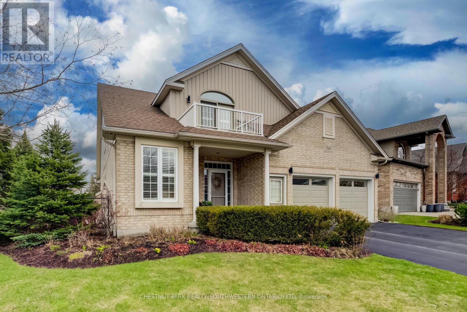 560 Springwater Drive, Waterloo, Ontario  N2V 2K6 - Photo 1 - X13002058