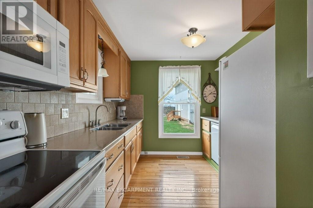 3378 Johnson Street, Lincoln, Ontario  L0R 2C0 - Photo 5 - X13002230