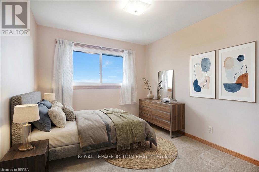 266 No 6 School Road, Brantford, Ontario N3T 5L9 - Photo 16 - X13002252