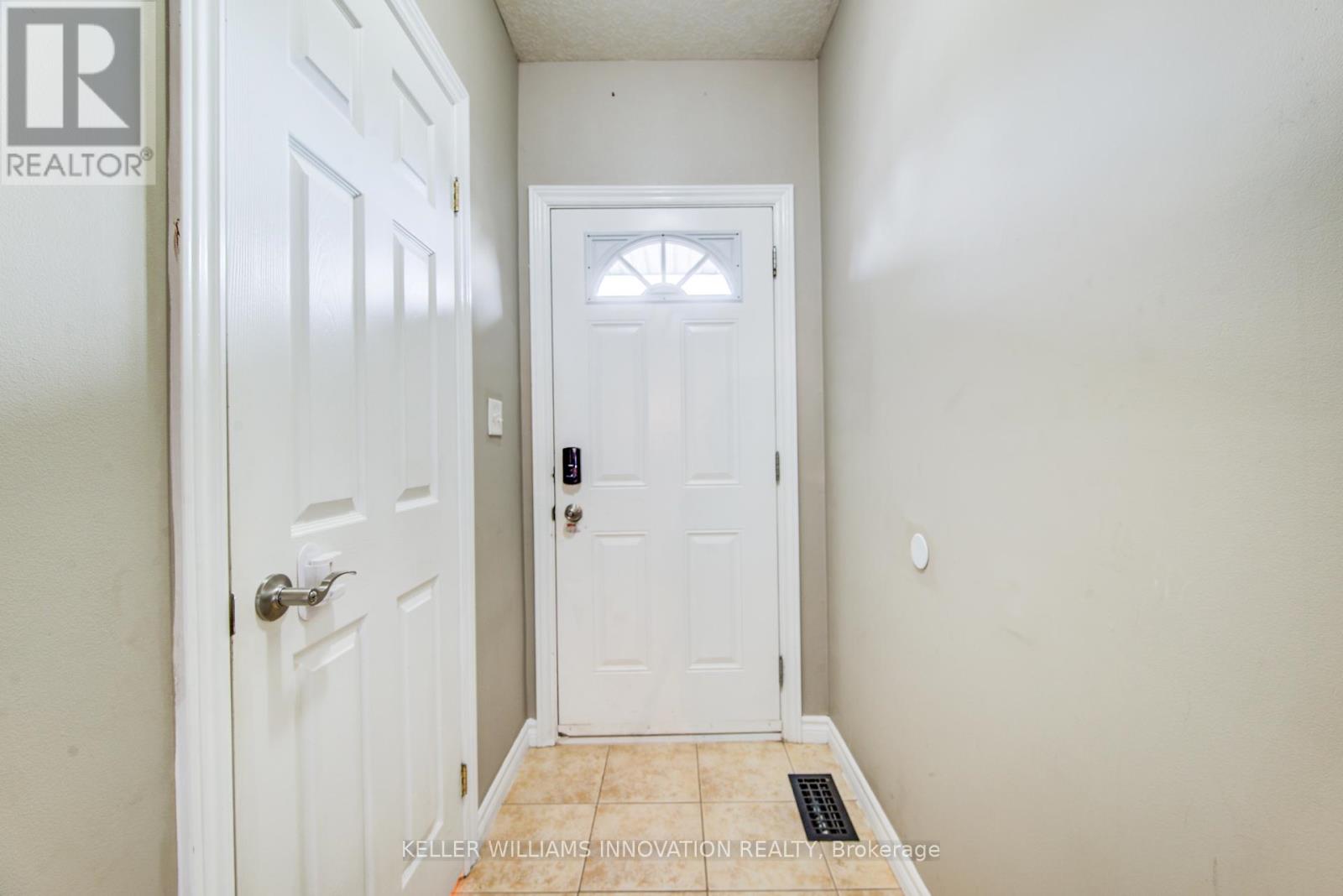 10 - 972 Strasburg Road, Kitchener, Ontario  N2E 2K4 - Photo 30 - X13002256