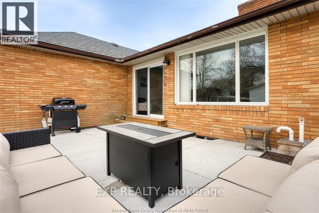 1235 Gesto Sideroad Side Road, Essex, Ontario  N8M 2X6 - Photo 44 - X13002374