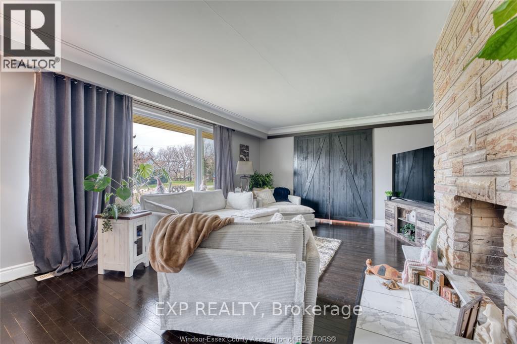 1235 Gesto Sideroad Side Road, Essex, Ontario  N8M 2X6 - Photo 6 - X13002374