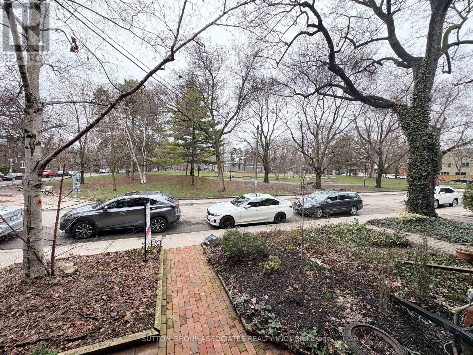 49 Olive Avenue, Toronto, Ontario  M6G 1T7 - Photo 38 - C12998690